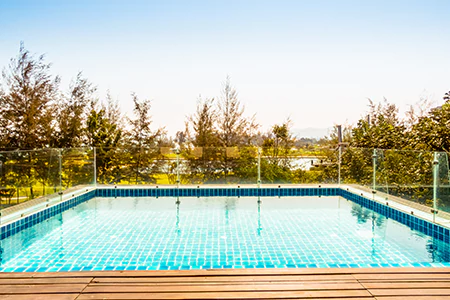 Cost of Glass Pool Fence Repair in Ensley, FL