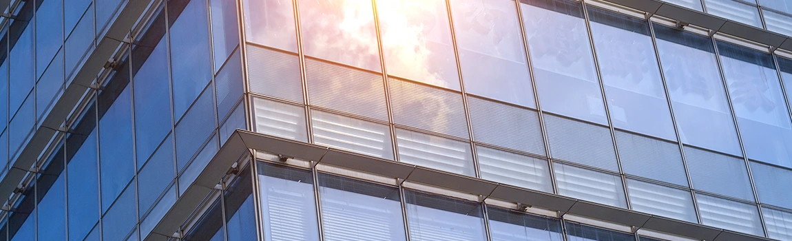 UV-Resistant Glass Experts in Ensley, FL